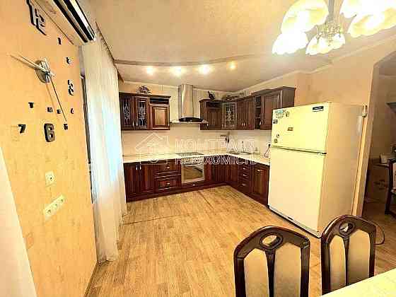 Продаж Квартира 3-кімнатна, 4/14 поверх на вул. Перемоги Харьков