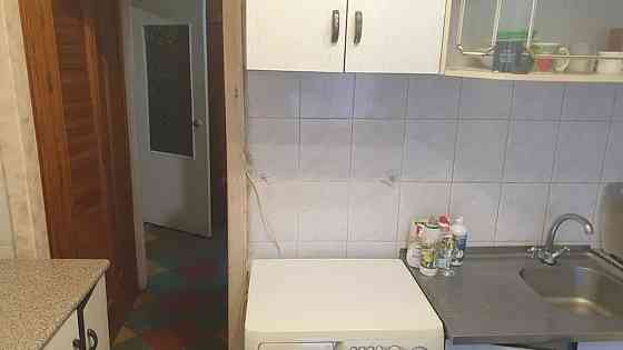 Оренда Квартира 1-кімнатна, 1/5 поверх на Чорних Запорожців, 8 Kiev