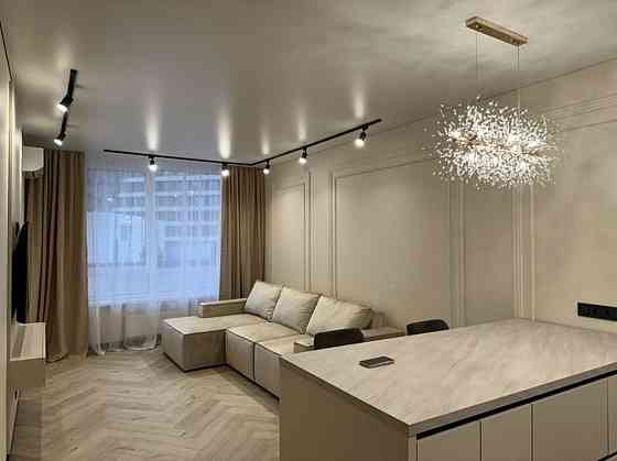 Продаж Квартира 1-кімнатна, 5/25 поверх на Причальна, 14 Киев