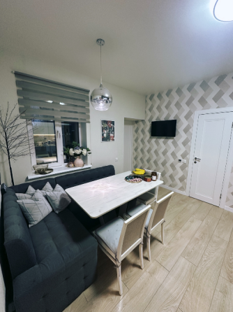 For sale 2-storey House with land 9 ares 188 sq.m 5 rooms at Новочеркасская Dnipro