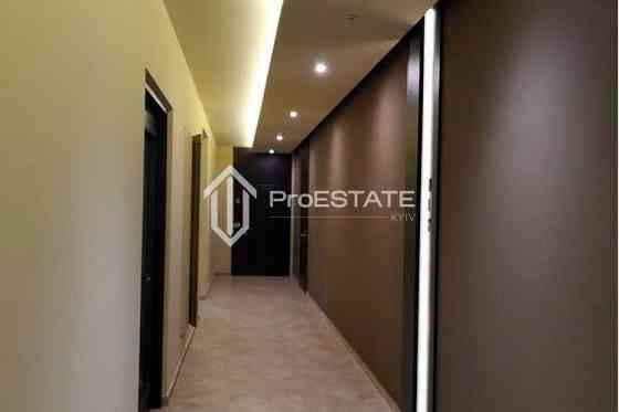 Продаж Квартира 3-кімнатна, 11/24 поверх на вул. Предславинська Київ