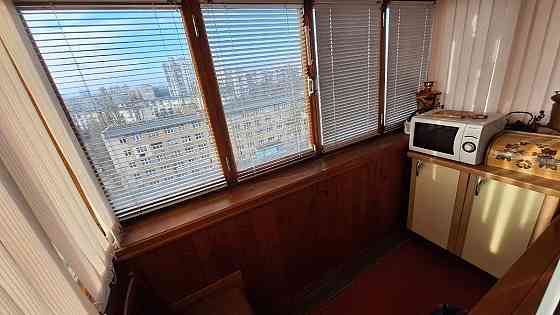 Оренда Квартира 1-кімнатна, 8/9 поверх на Мілютенка, 7а Киев