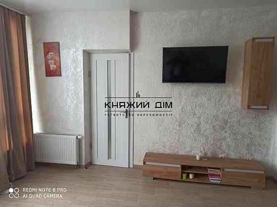 Оренда Квартира 2-кімнатна, 16/24 поверх на Ясиноватский пер. Київ