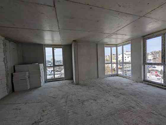 Продаж Квартира 3-кімнатна, 5/10 поверх на Хоткевича Ivano-Frankivs'k