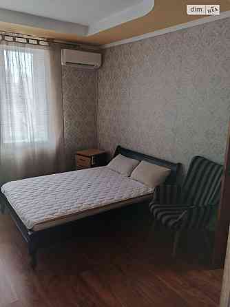 Оренда Квартира 2-кімнатна, 5/5 поверх на вул. Генерала Алмазова, 9 Kiev