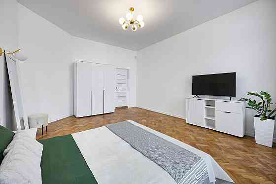 Оренда Квартира 1-кімнатна, 4/4 поверх на вул. Святого Теодора Львів