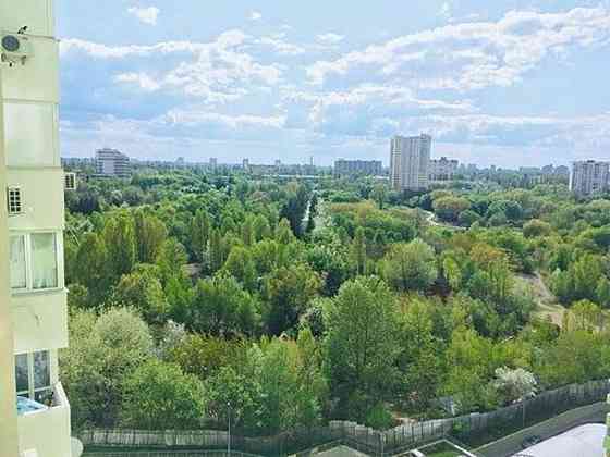 Оренда Квартира 1-кімнатна, 15/24 поверх на Донца Михаила ул., 2а Kiev