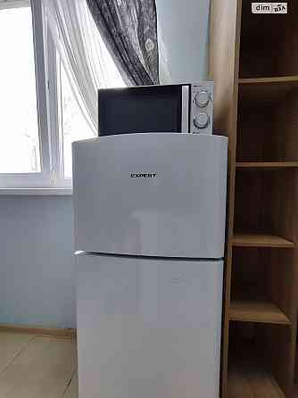 Оренда Квартира 1-кімнатна, 1/3 поверх на пр. Сирецький, 40 Kiev