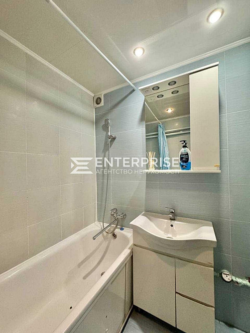 Продаж 3к квартири 72 кв. м Київ - фото 12