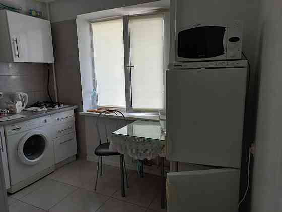 Оренда Квартира 1-кімнатна, 8/9 поверх на вул. Йорданска, 4 Kiev