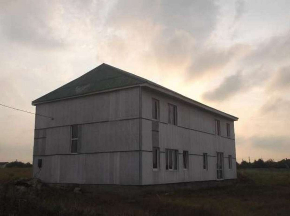 Продаж 2-поверховий Будинок з ділянкою 25 сот 250 кв.м    - фото 1