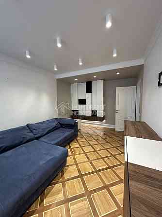 Продаж Квартира 3-кімнатна, 9/16 поверх на вул. Валентинівська Kharkiv