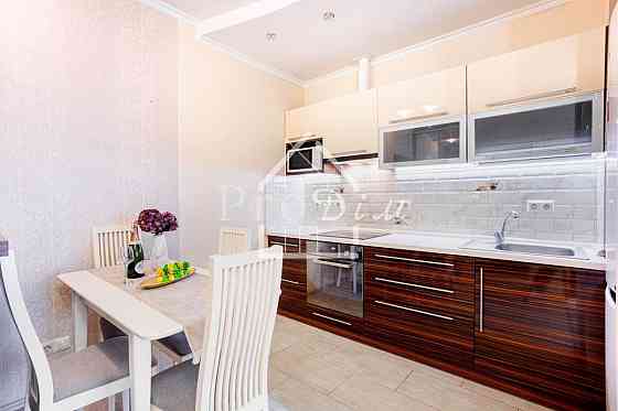 Продаж 1к квартира. Автозаводська 29А. Вишгородський масив. Оболонь Kiev