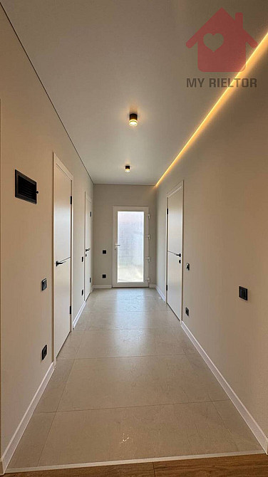 Продаж стильного будинку з ремонтом! Uzhhorod - photo 9