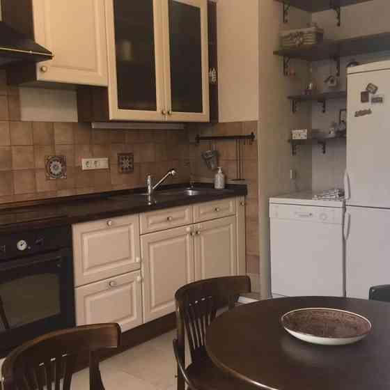 Оренда Квартира 3-кімнатна, 24/24 поверх на пр. Петра Григоренко Киев