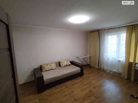 Оренда Квартира 2-кімнатна, 18/25 поверх на Ревуцького, 54 Киев