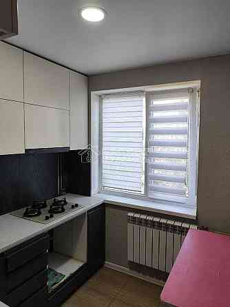 Продаж Квартира 2-кімнатна, 5/5 поверх на вул. Гвардійців Широнінців Kharkiv