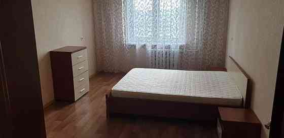 Оренда Квартира 2-кімнатна, 18/25 поверх на ул. Урловская, 38 Київ