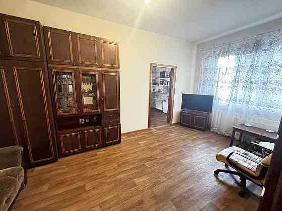 Продаж Квартира 2-кімнатна, 1/2 поверх на Вологодская ул., 124 Dnipro