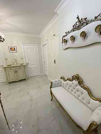 Оренда Квартира 3-кімнатна, 2/6 поверх на вул. Шевченка Тараса Львів