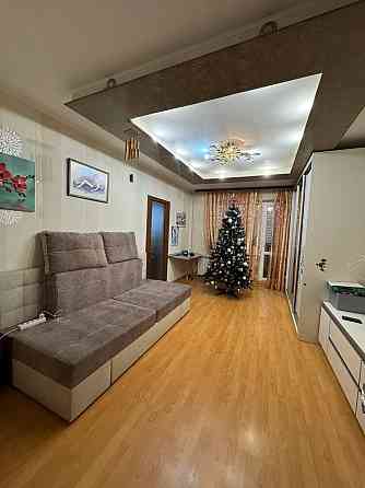 Продаж Квартира 5-кімнатна, 1/9 поверх на Володимира Івасюка вул., д. 52 Київ