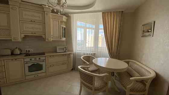 Продаж Квартира 2-кімнатна, 15/25 поверх на Бакинська вул., д. 37-В Київ