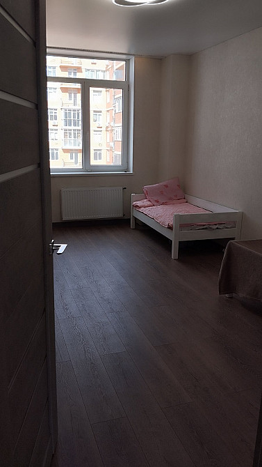 Продам 3 комнатную квартиру с дизайнерским ремонтом  на Таирова Одеса - фото 4