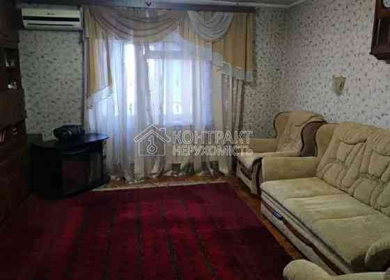 Оренда Квартира 3-кімнатна, 8/9 поверх на вул. Конева Kharkiv