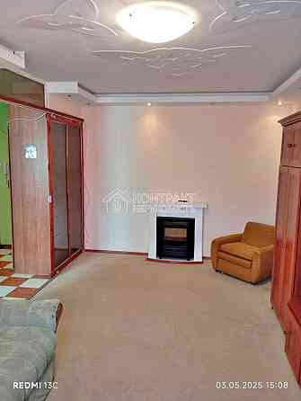 Оренда Квартира 3-кімнатна, 7/9 поверх на вул. Дружби народів Харьков