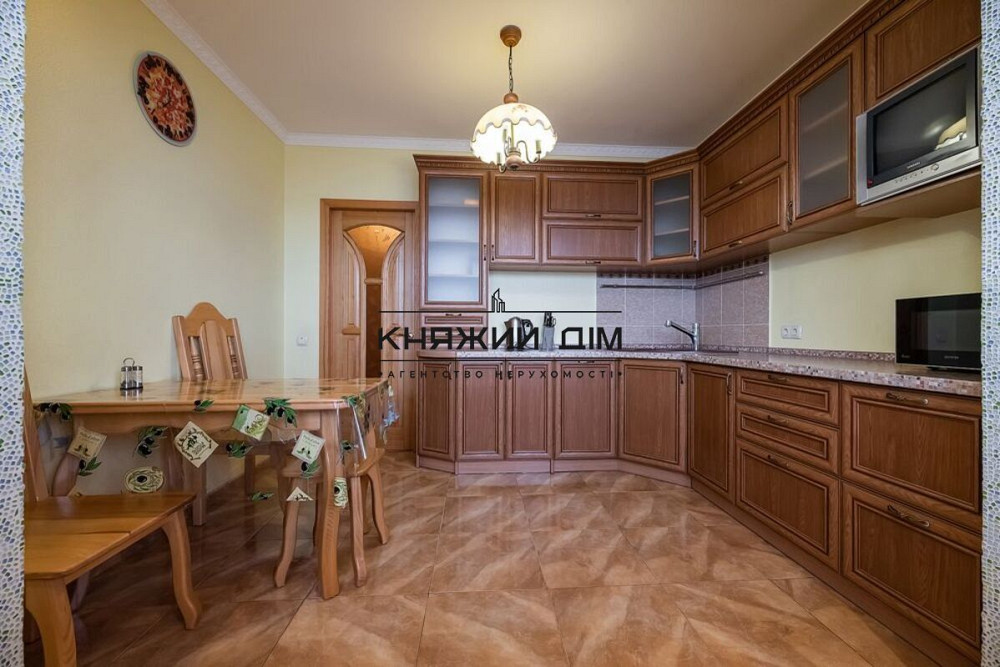 Велика квартира на Троєщині Код об'єкта № 21145014 Київ - фото 1