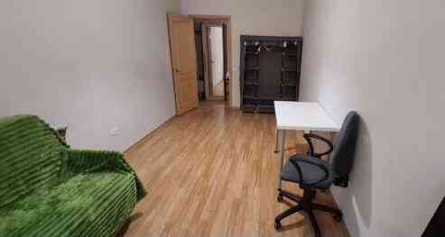 Продаж Квартира 2-кімнатна, 4/4 поверх на Романтиков Одесса