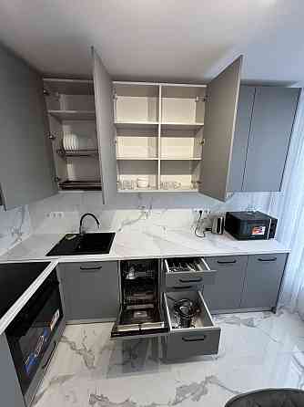 Оренда Квартира 2-кімнатна, 8/11 поверх на Південний б-р, 32 Івано-Франківськ