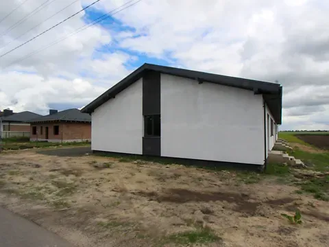 Продаж 1-поверховий   83 кв.м 3 кімн. на Садова вулиця  - фото 8