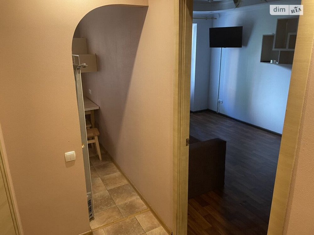 Оренда Квартира 1-кімнатна, 4/5 поверх на Багалія, 1 Киев - изображение 1