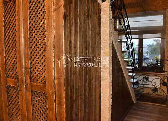 Продаж Квартира 4-кімнатна, 4/4 поверх на вул. Григорівське Харків