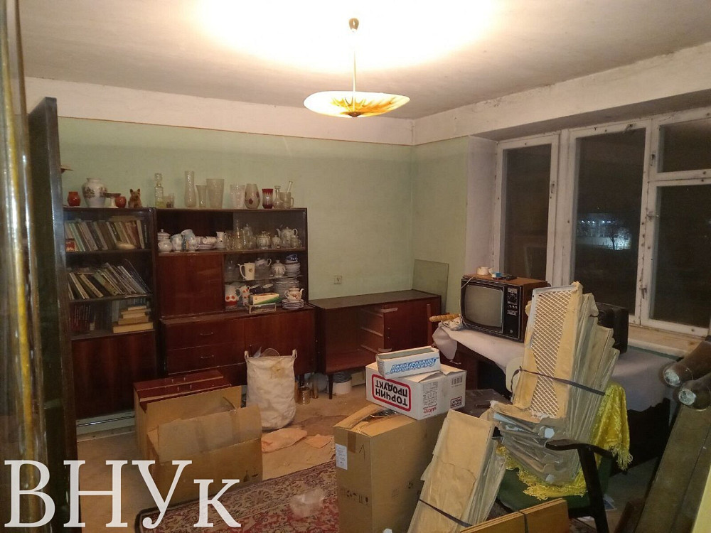 Продаж Квартира 3-кімнатна, 3/5 поверх на Відродження Луцьк - фото 1