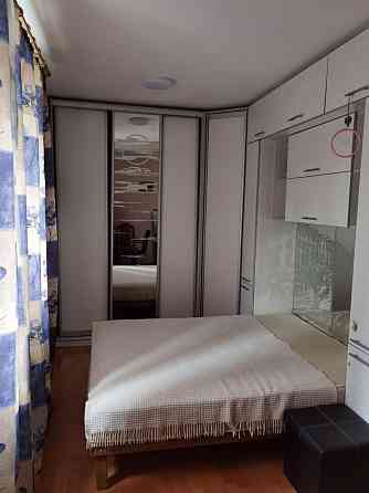 Оренда Квартира 2-кімнатна, 1/4 поверх на Шепелєва Миколи вул., 8а Київ