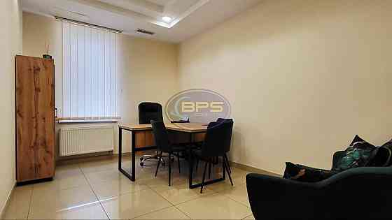 Оренда офісне приміщення на вул. Святослава Караванського,33 приміщень - 3, поверх - 5/9 Одеса