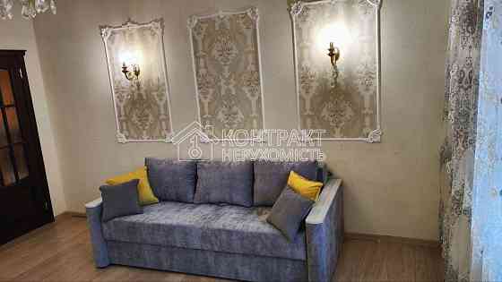 Оренда Квартира 3-кімнатна, 1/4 поверх на вул. Чичібабіна Kharkiv