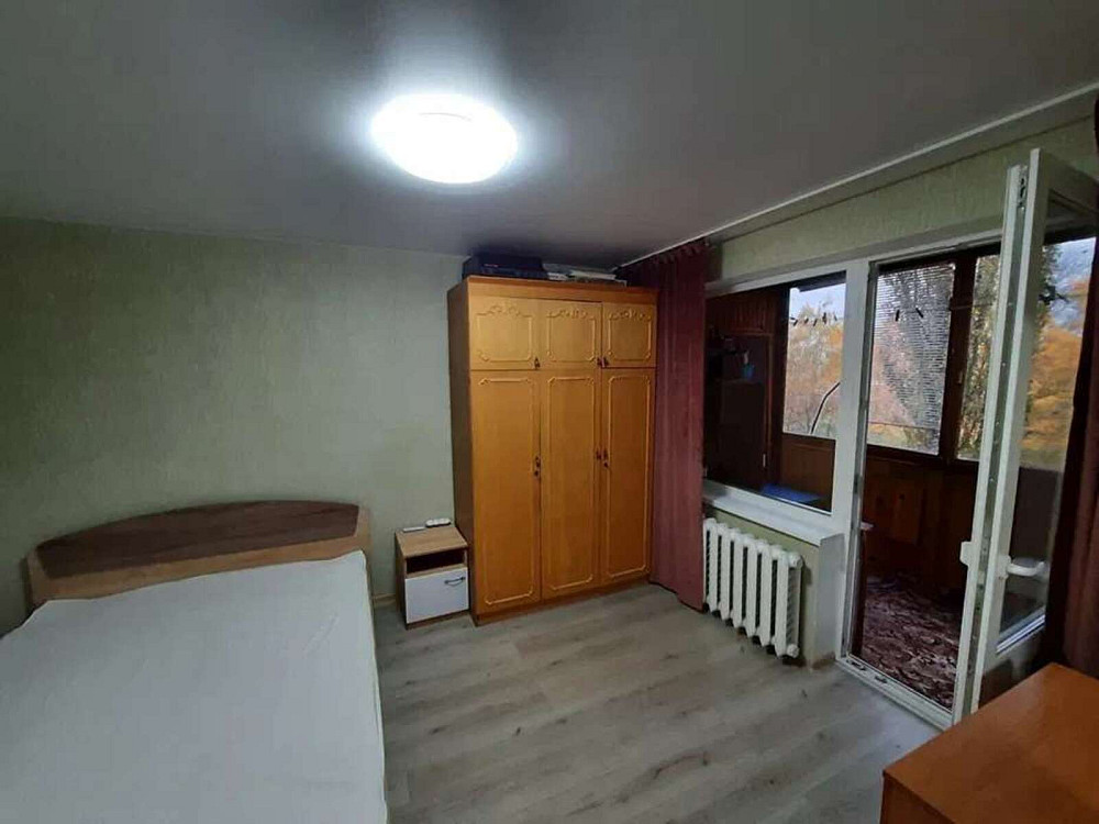 Оренда Квартира 3-кімнатна, 4/9 поверх на ул. Семьи Сосниных, 12 Київ - фото 2