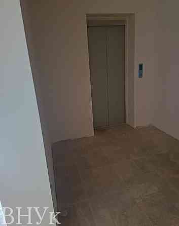 Продаж Квартира 2-кімнатна, 3/5 поверх на Українська Чернівці