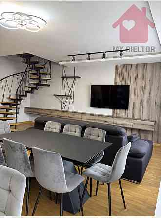 Продаж Квартира 4-кімнатна, 4/5 поверх на Тлехаса Ужгород