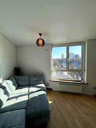 Продаж Квартира 2-кімнатна, 12/26 поверх на Глибочицька вул., д. 73-79 Киев