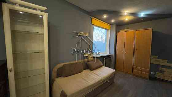 Продаж Будинок 3-кімнатний на Борщагівська вул., 8 Киев