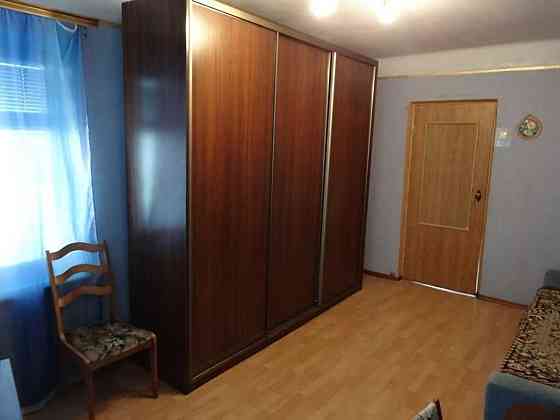 Оренда Квартира 2-кімнатна, 2/5 поверх на Миропольская ул., 27/16 Киев