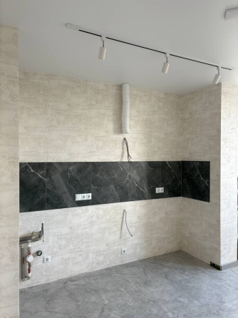 Продам 2 комнатную квартиру Одеса