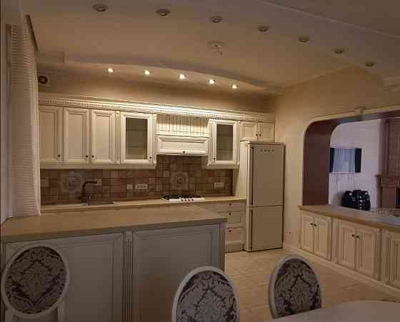 Продаж Будинок 4-кімнатний на ул. Согласия, 23/1 Limanka