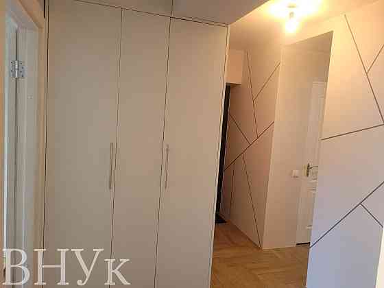 Продаж Квартира 3-кімнатна, 4/5 поверх на Кравчука Luts'k