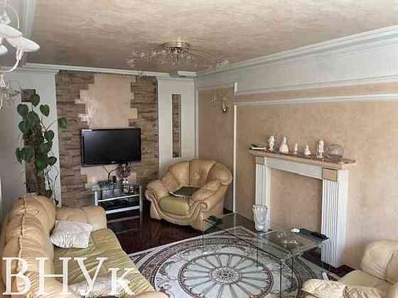 Продаж Квартира 3-кімнатна, 5/5 поверх на Соборності Luts'k