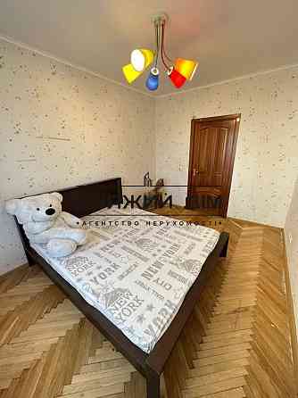 Оренда Квартира 3-кімнатна, 5/9 поверх на Правды просп. Київ